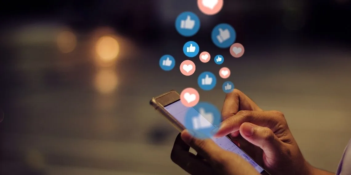 Réseaux sociaux facebook